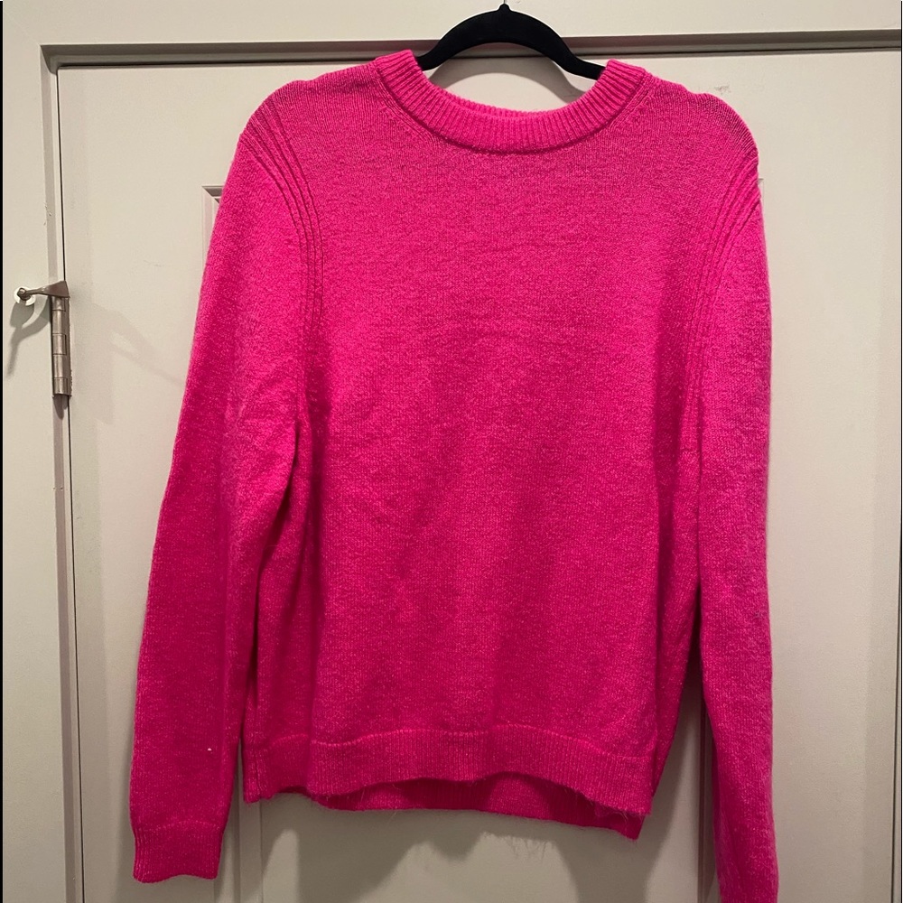 Pink sweater